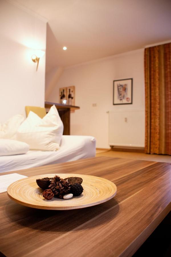 Hotel Am Bahnhof ไวล์บวร์ก ภายนอก รูปภาพ